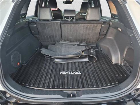 Used 2020 Toyota RAV4 XSE AWD/4WD image 6