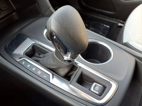 Used 2024 Chevrolet Equinox LS w/ LS Convenience Package FWD image 22