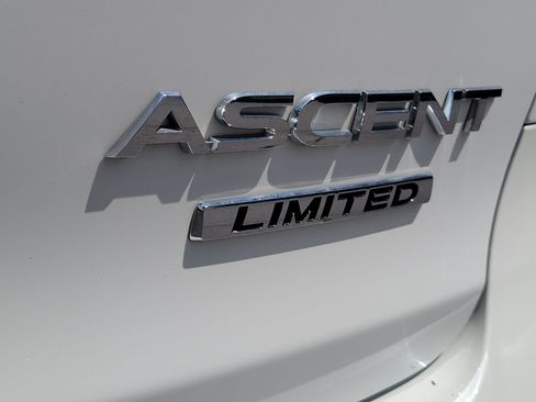 Used 2024 Subaru Ascent Limited w/ Technology Package AWD/4WD image 8