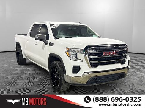 Used 2022 GMC Sierra 1500 SLE w/ X31 Off-Road Package image 1
