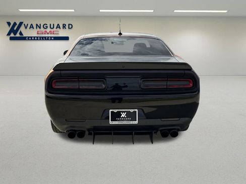 Used 2022 Dodge Challenger SRT Hellcat w/ Plus Package image 4