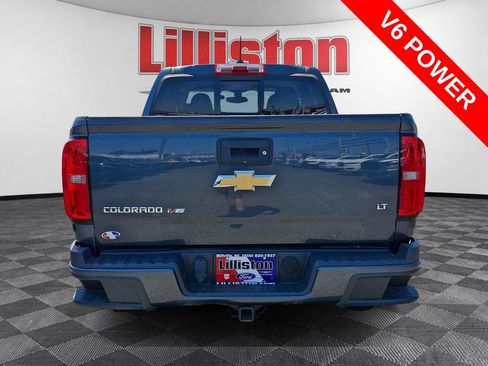 Used 2019 Chevrolet Colorado LT w/ LT Convenience Package RWD image 6