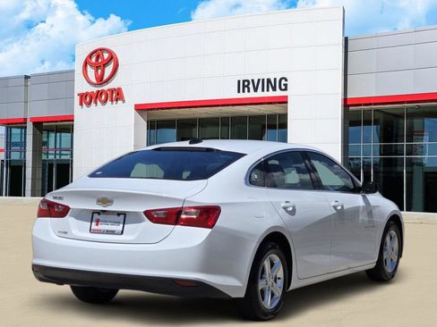 Used 2024 Chevrolet Malibu LS FWD image 4