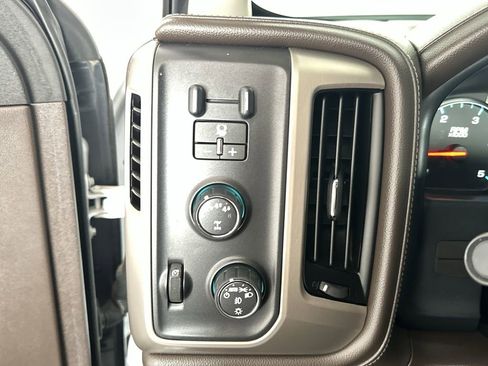 Used 2019 GMC Sierra 2500 Denali w/ Duramax Plus Package image 20