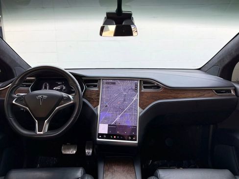 Used 2017 Tesla Model X 100D image 11