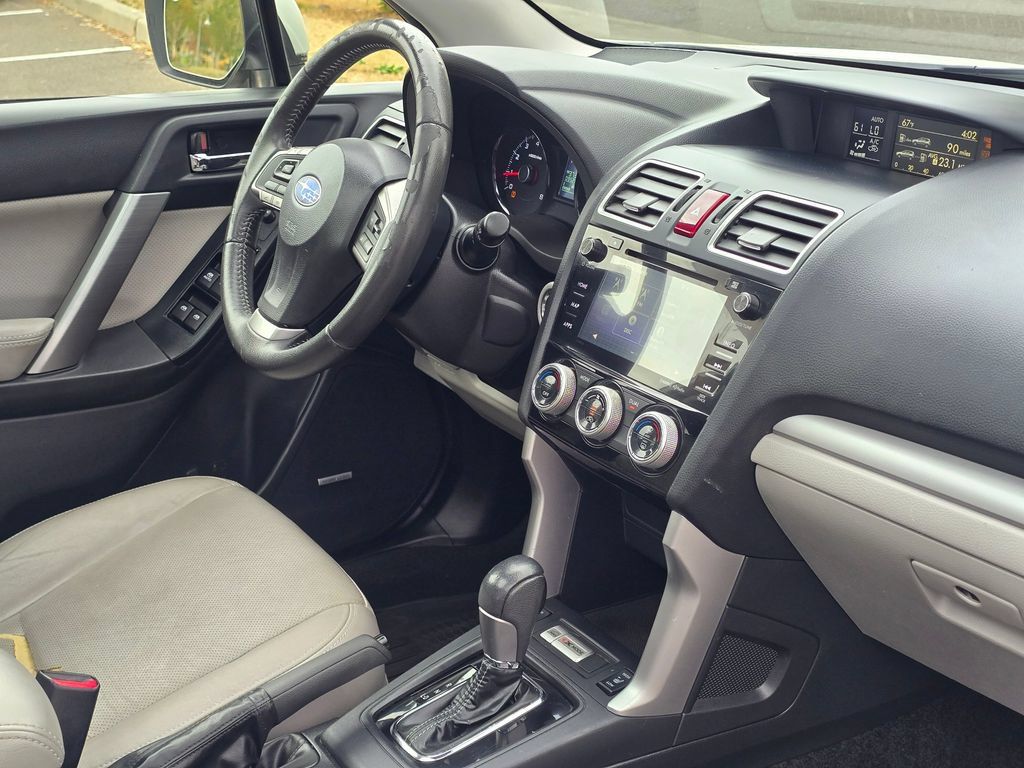Used 2016 Subaru Forester 2.5i Touring w/ Eyesight & Navigation System AWD/4WD image 18