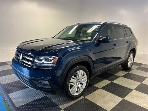 Used 2019 Volkswagen Atlas SE w/ Towing Package image 3