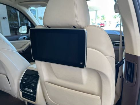Used 2019 BMW X7 xDrive40i AWD/4WD image 31