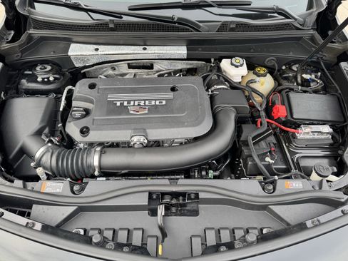 Used 2023 Cadillac XT4 Sport w/ Driver Assist Package image 39