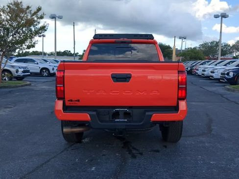 Used 2024 Toyota Tacoma TRD Off-Road w/ TRD Off Road Upgrade Package AWD/4WD image 7