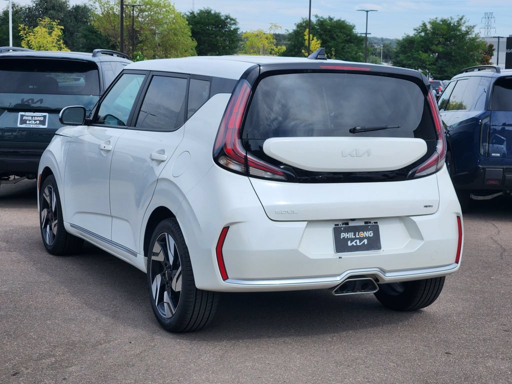 Certified 2024 Kia Soul GT-Line FWD image 7