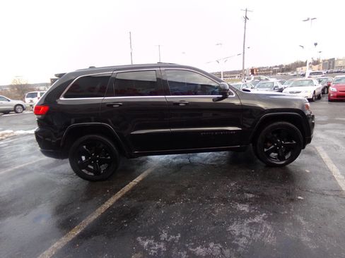 Used 2014 Jeep Grand Cherokee Altitude image 4