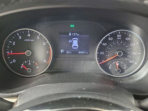 Used 2022 Kia Sportage EX FWD image 17