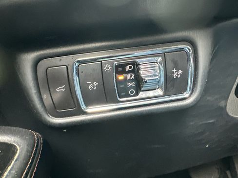 Used 2023 Lincoln Aviator AWD image 25