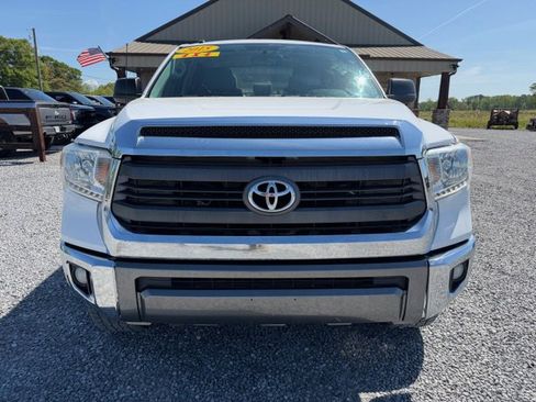 Used 2015 Toyota Tundra SR5 w/ SR5 Upgrade Package image 4