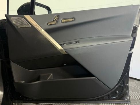 Used 2023 BMW iX M60 w/ Executive Package image 20