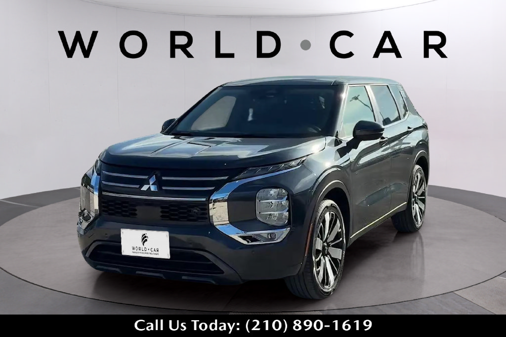 Used 2025 Mitsubishi Outlander SE FWD image 7