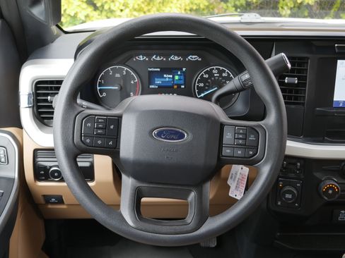 Certified 2024 Ford F350 XLT AWD/4WD image 6