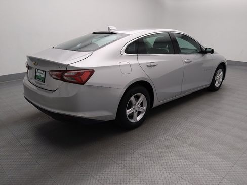Used 2022 Chevrolet Malibu LT FWD image 10
