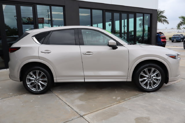 Used 2025 MAZDA CX-5 AWD 2.5 S w/ Premium Plus Pkg image 2