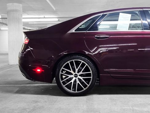 Used 2018 Lincoln MKZ Reserve w/ Luxury Package image 19