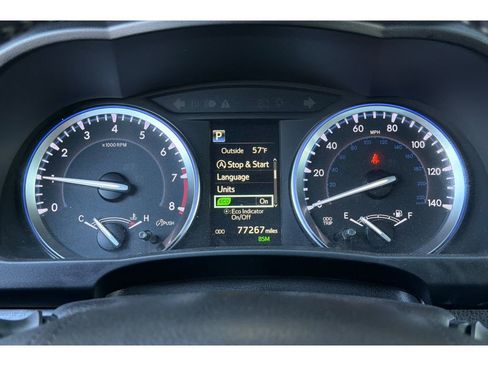 Used 2018 Toyota Highlander Limited Platinum AWD/4WD image 31