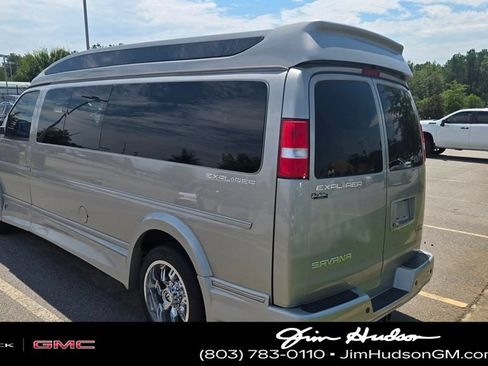 Used 2025 GMC Savana 2500 Extended w/ Driver Convenience Package RWD image 7