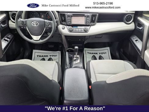 Used 2018 Toyota RAV4 XLE image 10