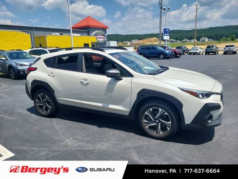 Used 2024 Subaru Crosstrek 2.0i Premium AWD/4WD image 11