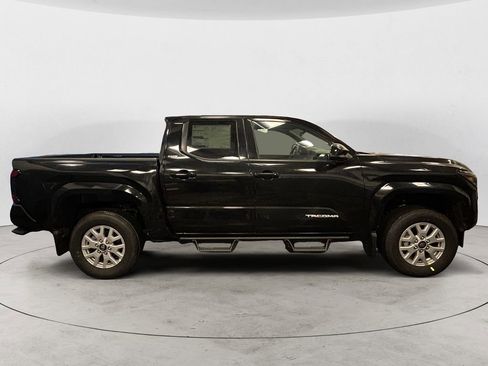 New 2026 Toyota Tacoma SR5 AWD/4WD image 6