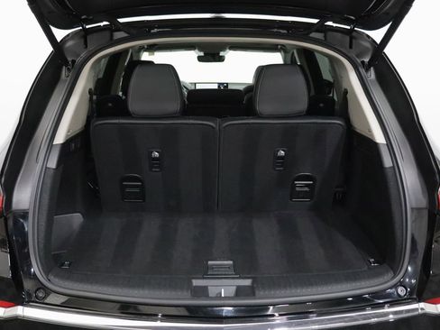 Used 2023 Acura MDX SH-AWD w/ Technology Package image 29