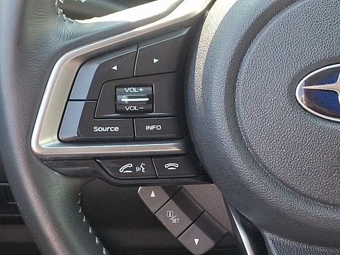 Used 2020 Subaru Forester Premium AWD/4WD image 21