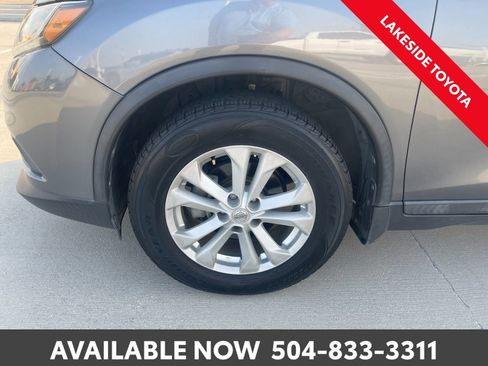 Used 2016 Nissan Rogue SV image 10