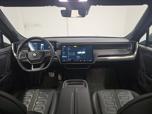 Used 2024 Rivian R1S Adventure Quad AWD/4WD image 27