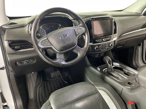 Used 2020 Chevrolet Traverse RS AWD/4WD image 8