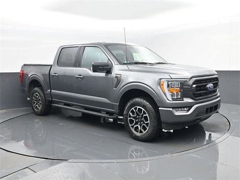 Used 2023 Ford F150 XLT w/ Equipment Group 302A High image 3