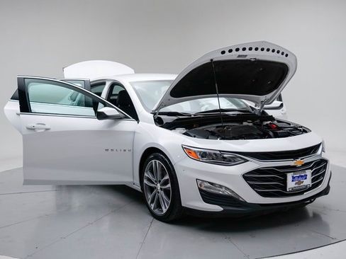 Used 2024 Chevrolet Malibu LT image 15