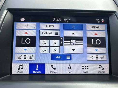 Used 2019 Ford Taurus Limited w/ Driver Assist Package FWD image 29