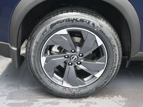 New 2026 Nissan Rogue SV w/ SV Premium Package image 9