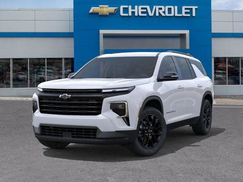 New 2026 Chevrolet Traverse LT w/ Midnight/Sport Edition AWD/4WD image 39