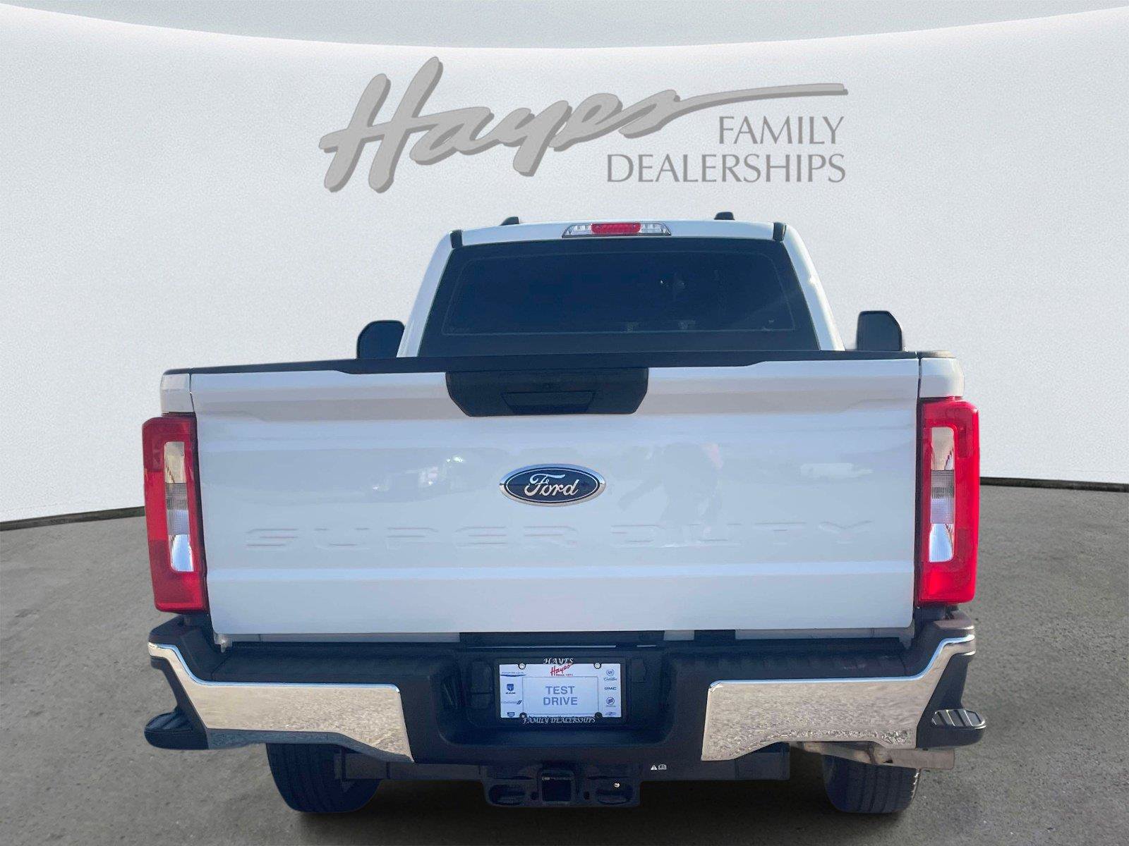 Used 2025 Ford F250 XL w/ XL Chrome Package RWD image 4