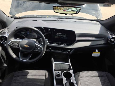 New 2026 Chevrolet Equinox LT image 27