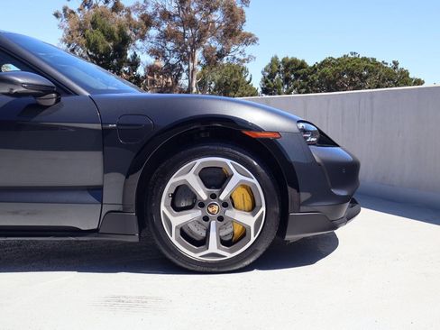 Certified 2023 Porsche Taycan Turbo S AWD/4WD image 11