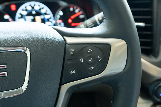Used 2023 GMC Acadia Denali FWD image 29