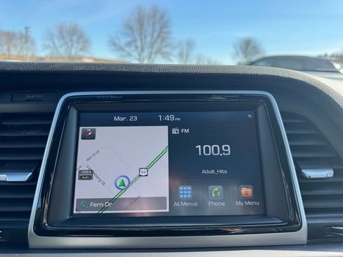 Used 2018 Hyundai Sonata Limited w/ Ultimate Package 07 image 17