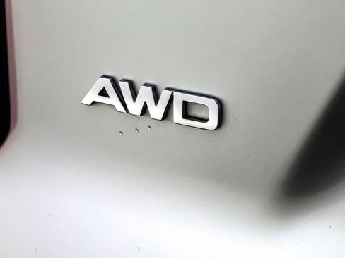 Used 2021 Kia Sorento S image 9