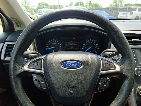 Used 2020 Ford Fusion S FWD image 20