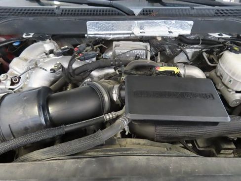 Used 2019 Chevrolet Silverado 2500 W/T w/ WT Convenience Package AWD/4WD image 28