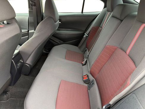 Used 2023 Toyota Corolla SE image 11