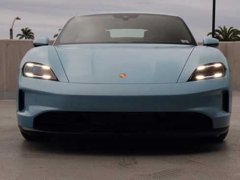 Certified 2025 Porsche Taycan image 6